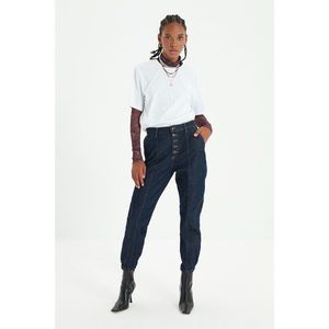 Trendyol Navy Blue Stitching Detailed Front Button High Waist Curved Jeans vyobraziť