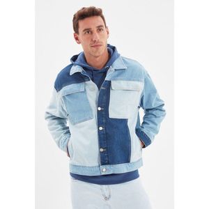 Trendyol Blue Men's Regular Fit Patchwork Denim Jacket vyobraziť