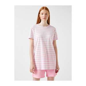 Koton Women's Pink Striped T-Shirt vyobraziť