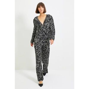 Trendyol Black Printed Double Breasted Knitted Jumpsuit vyobraziť