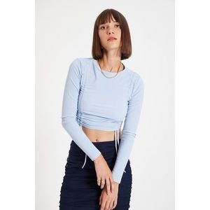 Trendyol Light Blue Crop Pleated Crepe Knitted Blouse vyobraziť