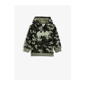 Koton Boy Green Cotton Batman Licensed Printed Camouflage Patterned Sweatshirt vyobraziť