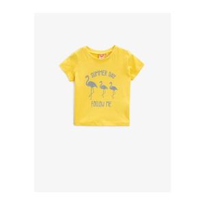 Koton Baby Girl Yellow Short Sleeve Written Printed Glittery Cotton T-Shirt vyobraziť