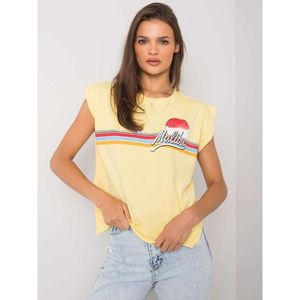 Yellow cotton women's t-shirt with a print vyobraziť
