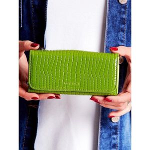 Women's green wallet with an embossed motif vyobraziť