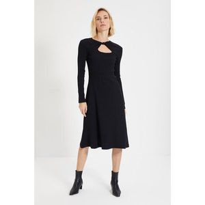 Trendyol Black Collar Detailed Ribbed Knitted Dress vyobraziť