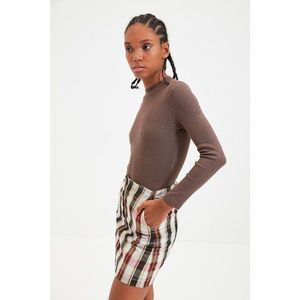 Trendyol Brown Stand Up Collar Ribbed Snap Snap Knitted Body vyobraziť