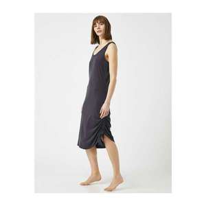 Koton Women's Gray Pleated Sleeveless Nightgown vyobraziť