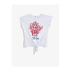 Koton Girl's Beige Glittery Cotton Printed T-Shirt vyobraziť