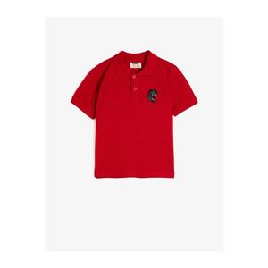 Koton Men's Red Polo Collar Embroidered Detailed Short Sleeve T-Shirt vyobraziť
