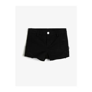 Koton Girls Black Lace Detailed Shorts vyobraziť