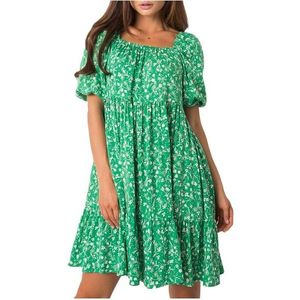 Zelené kvetinové šaty vyobraziť
