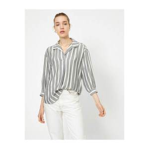 Koton Women's Grey Striped Blouse vyobraziť