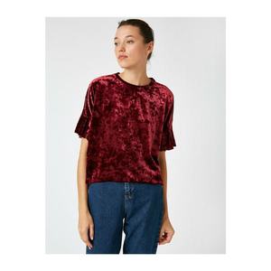Koton Women's Burgundy Short Sleeve Velvet T-Shirt vyobraziť