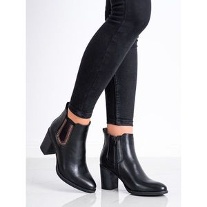GOODIN BLACK ANKLE BOOTS WITH ECO LEATHER vyobraziť