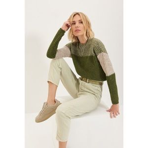 Trendyol Khaki Colorblock Knitwear Sweater vyobraziť