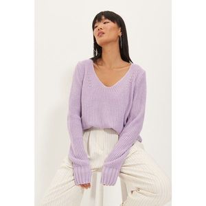 Trendyol Lilac V Neck Knitwear Sweater vyobraziť