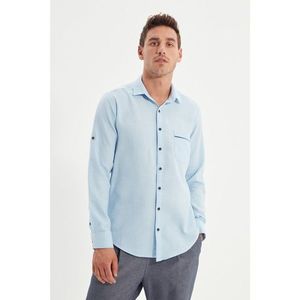 Trendyol Blue Men's Single Pocket Buttoned Collar Slim Fit Shirt vyobraziť