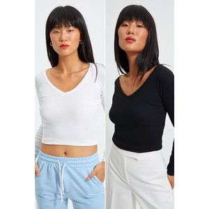 Trendyol Black and White 2-Pack Knitted Blouse vyobraziť