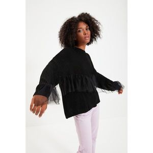 Trendyol Black Tulle Detailed Knitwear Sweater vyobraziť