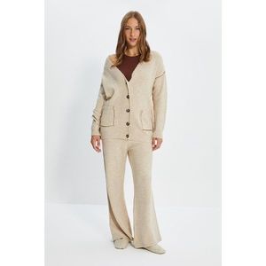 Trendyol Stone V-Neck Piping Detailed Cardigan Trousers Bottom-Top Knitwear Suit Bottom-Top Suit vyobraziť