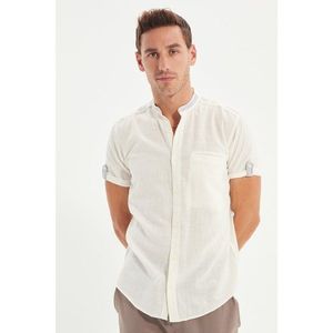 Trendyol Ecru Men's Slim Fit Classic Collar Short Sleeve Shirt vyobraziť