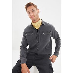 Trendyol Gray Men's Regular Fit Double Pocketed Shirt Collar Shirt vyobraziť