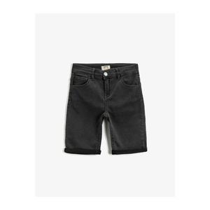 Koton Boys Gray Slim Fit Cotton Pocket Shorts vyobraziť