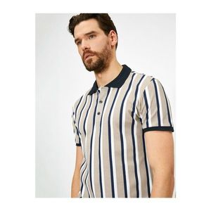 Koton Men's Brown Polo Neck Vertical Striped Pique Fabric Slim Fit Tshirt vyobraziť