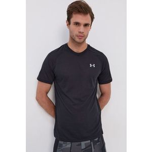 Bežecké tričko Under Armour Streaker čierna farba, jednofarebné vyobraziť