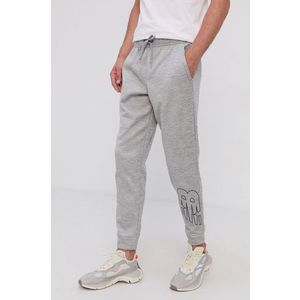 Nohavice New Balance MP13022AG pánske, šedá farba, melanžové vyobraziť