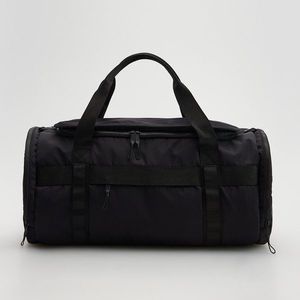 Reserved - Víkendová taška - Čierna vyobraziť