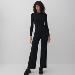 Reserved - Nohavice s prúžkovaným úpletom - Čierna vyobraziť