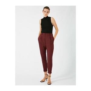 Koton Women's Claret Red Pocket Slim Straight Trousers vyobraziť