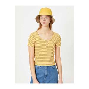 Koton Women's Mustard Striped T-Shirt vyobraziť