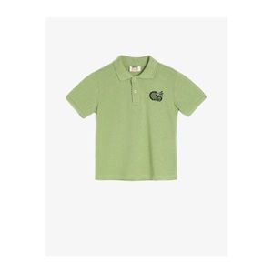 Koton Boy Green Polo Neck Short Sleeved 100% Cotton Embroidered T-Shirt vyobraziť