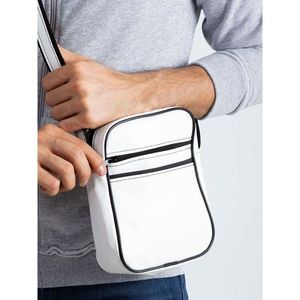 Men´s white messenger bag vyobraziť