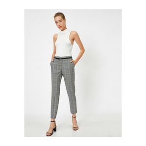 Koton Regular Waist Pocket DetailEd Checkered Pants vyobraziť