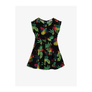 Koton Girl Black Bike Collar Short Sleeve Floral Patterned Dress vyobraziť