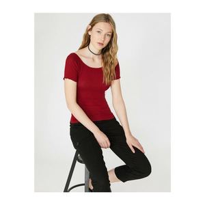 Koton Women's Claret Red Hollow Collar Short Sleeve T-Shirt vyobraziť