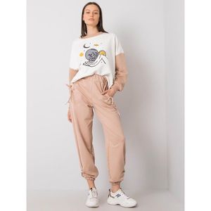 Beige sweatpants with ruffles vyobraziť