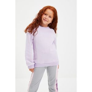 Trendyol Lilac Basic Fleece Inside Girl Knitted Thick Sweatshirt vyobraziť