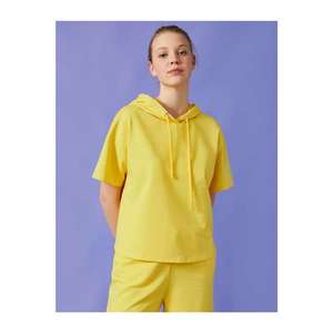 Koton Women's Yellow Short Sleeve Sweatshirt vyobraziť
