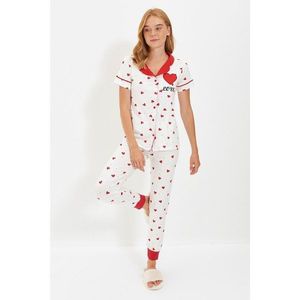 Trendyol Heart Patterned Knitted Pajamas Set vyobraziť