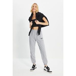 Trendyol Gray Knitted Sweatpants vyobraziť
