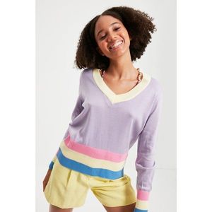 Trendyol Lilac V Neck Knitwear Sweater vyobraziť
