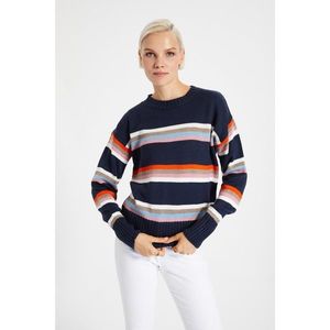 Trendyol Navy Blue Crew Neck Striped Knitwear Sweater vyobraziť
