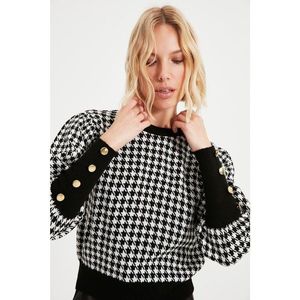 Trendyol Black Sleeve Detailed Jacquard Knitwear Sweater vyobraziť