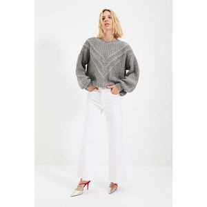 Trendyol Gray Oversize Knitted Detailed Knitwear Sweater vyobraziť