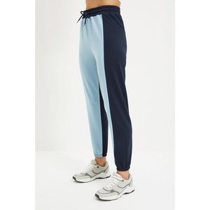 Trendyol Navy Blue Color Block Basic Joger Sports Knitted Sweatpants vyobraziť